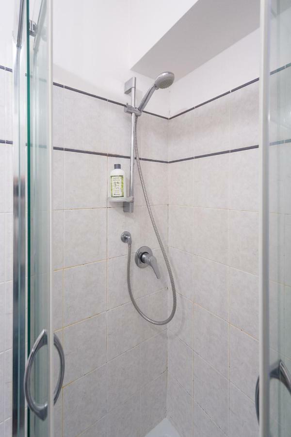 Old Port Apartment 4 Beds 제노바 외부 사진