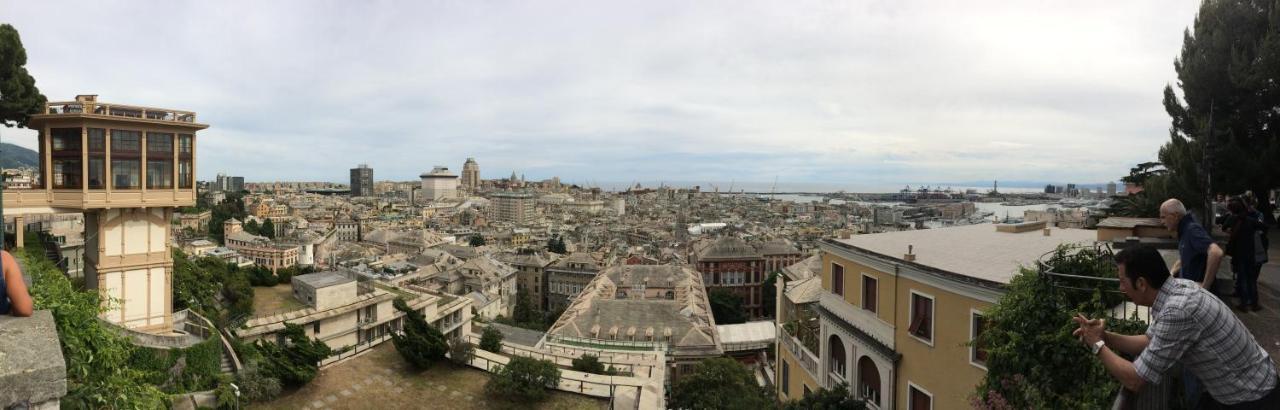 Old Port Apartment 4 Beds 제노바 외부 사진